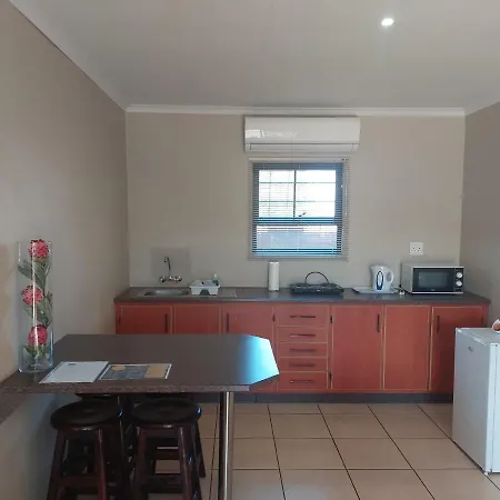 Pro Plants Accommodation Kimberley Exterior photo