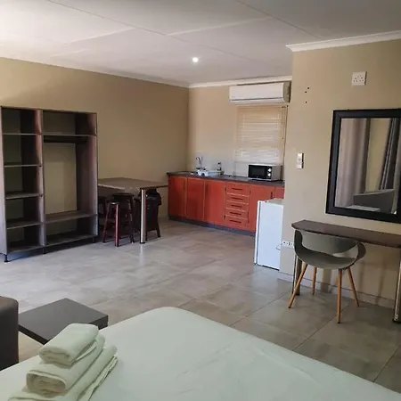 Pro Plants Accommodation Kimberley Exterior photo
