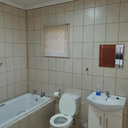 Pro Plants Accommodation Kimberley Exterior photo