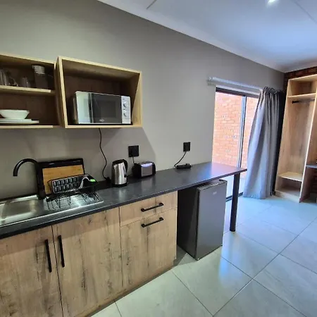Pro Plants Accommodation Kimberley Exterior photo