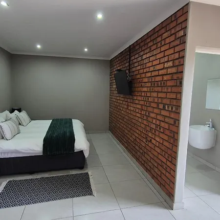 Pro Plants Accommodation Kimberley Exterior photo